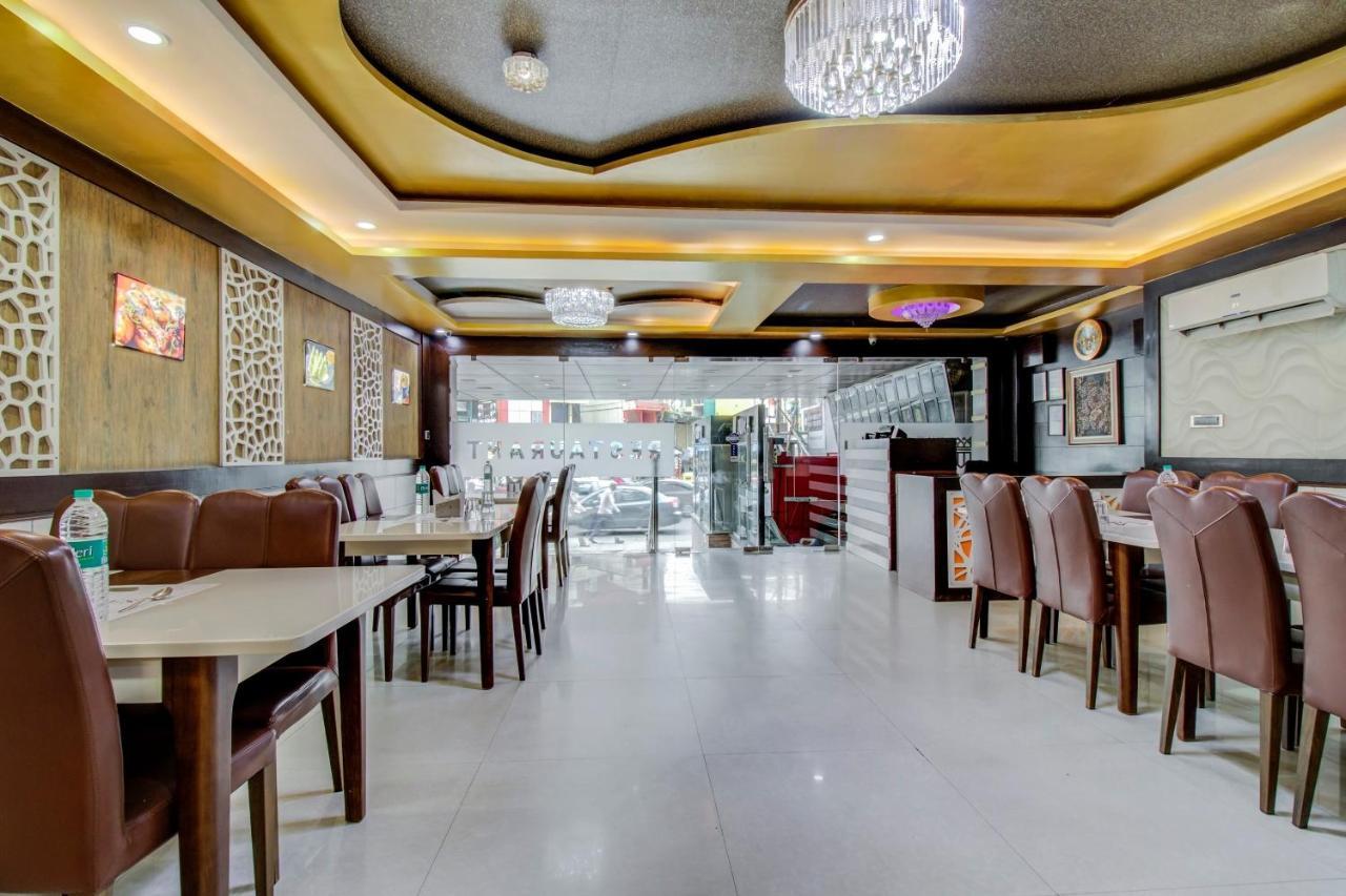 Capital O 5381 The Emirates Hotel Bangalore Exterior photo